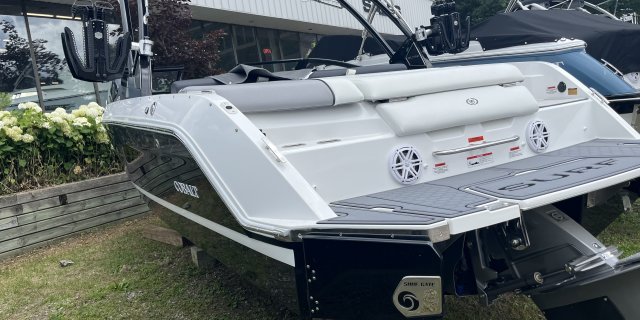 2024 Cobalt CS23 SURF