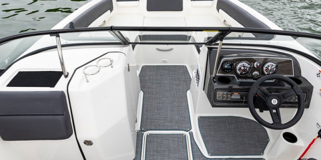 bayliner dx2250 interior bow