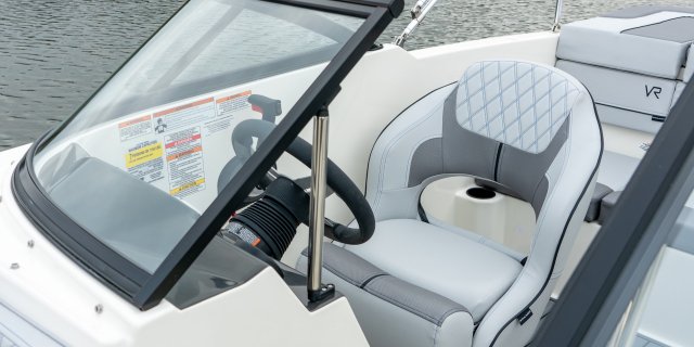 2023 Bayliner VR4