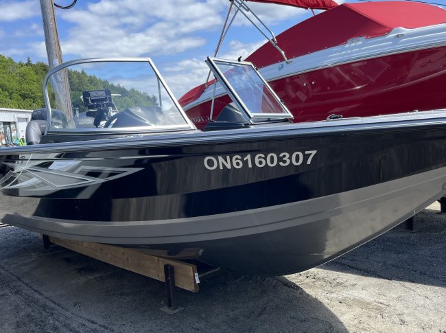 2018 Crestliner 1850 SUPERHAWK PLATINUM